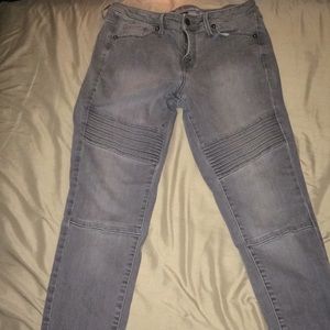 Denim pants (Mid-Rise Skinny)